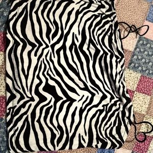 Zebra crop top